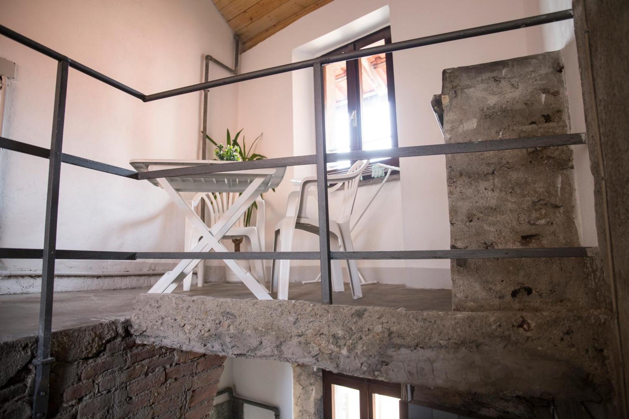 Il Nido Di Tiffany Apartment Massino Visconti Exterior photo